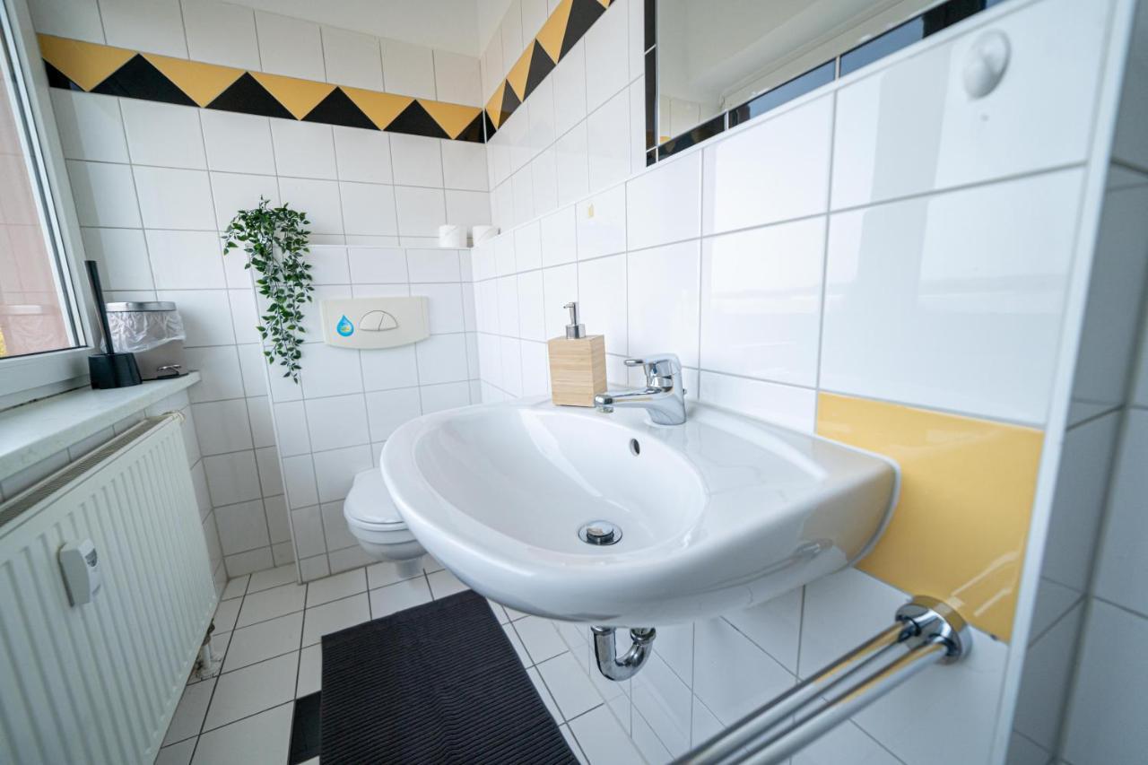 Fullhouse - Zwickau - R85 Apartments - Parking - 3 Beds - Nespresso Exteriör bild